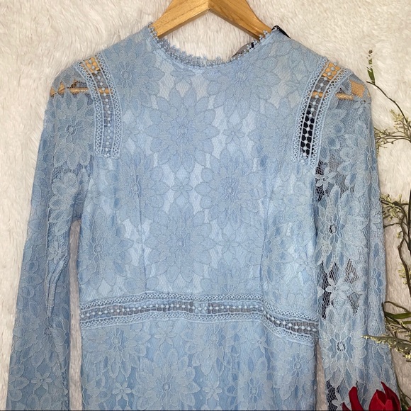 PRETTYLITTLETHING ⭐️NWT⭐️ Lace Midi Dress size 6 - Picture 5 of 12